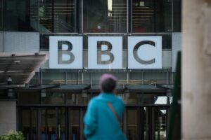 إضراب صحفيو BBC بالقاهرة