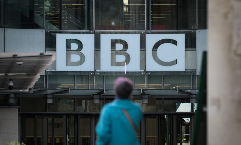 إضراب صحفيو BBC بالقاهرة